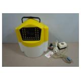 Frabill Flow Troll Minnow Bucket and Aerator