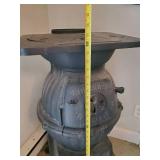 Solid iron side 121 Large Potbelly Stove