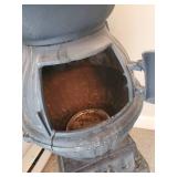 Solid iron side 121 Large Potbelly Stove