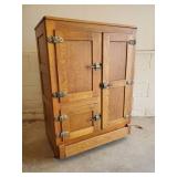 Early 20th Century Solid Oak Antique Ice Box Beautiful Piece on Casters
