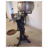 Fantastic Delaval No. 514 Hand Crank Cream Seperator