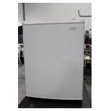Sanyo SR-257H Compact Refrigerator - 120V, 0.9A, 134A Refrigerant