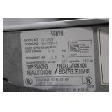 Sanyo SR-257H Compact Refrigerator - 120V, 0.9A, 134A Refrigerant