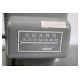 Kenmore Zig-Zag Sewing Machine Model 158.16520 with Attachments & Manual