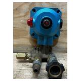 CAT Pressure Washer Pump Assembly, 3300 PSI, 2.5 GPM, Direct Drive, Gas, Model# 4DNX25GSI #A157123 Msrp $449.99