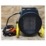 LifeSmart Portable Electric Utility Floor Heater, 5100 BTU, 120 Volts, Model# BGP1506-150 #97990 Msrp $42.99