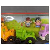 Fisher-Price Little People Small Vehicle Gift Set - Brand New *A