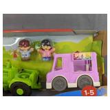 Fisher-Price Little People Small Vehicle Gift Set - Brand New *A