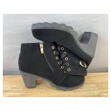 Leopard Print Interior Black Boots, Women