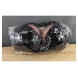 6 Bras, Women's Size Medium, Multicolor - Brand New
