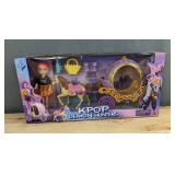 KPOP Demon Hunters Doll & Carriage Set - Brand New *A