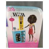 Barbie Life in the City Café Playset - Brand New *A