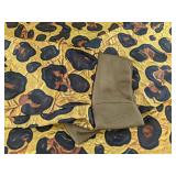 Jogging Set - Cheetah Print - Men's Size XXL - Brand New