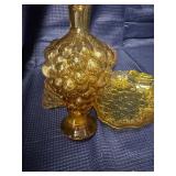 Lot of 4 glass grape items