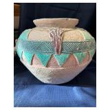 Southwestern style pottery