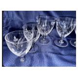 Lot of 8 etched goblets that glow