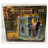 Vintage Zizzle Disney 'Pirates Of The Caribbean' Dead man's Chest (Isla Cruces Playset) New Open Box (Box Is Beat up)