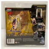 Collectible Mcfarlane Toys Movie Maniacs Series 7 'Texas Chainsaw massacre' ERIN Action Figure (New Old Stock)
