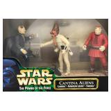 1998 STAR WARS 'The Power Of The Force' Cantina Aliens Set (New Old Stock)Two Weapons Loose in Box