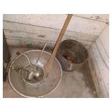 Giant Mixer with accessories
