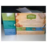 AS 3 - Rachael Ray Nutrish Natural Cat Food - Chicken Liver Recipe & Ocean Fish Catch-iatore (Lot of 2)