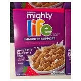 VT 4 - Quaker Mighty Life Immunity Support Cereal - Strawberry Blueberry Bliss (Lot of 4)