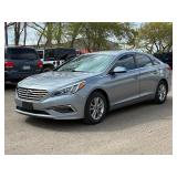 2015 HYUNDAI SONATA SE *No Accidents Reported* (NO RESERVE)