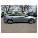 2015 HYUNDAI SONATA SE *No Accidents Reported* (NO RESERVE)