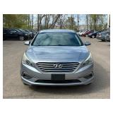 2015 HYUNDAI SONATA SE *No Accidents Reported* (NO RESERVE)
