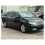 2011 HONDA ODYSSEY TOURING (NO RESERVE)