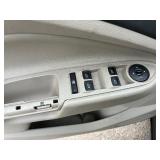 2013 FORD ESCAPE SE *4x4 | 2 Owner* (NO RESERVE)