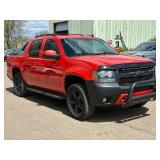 2011 CHEVROLET AVALANCHE LT *4x4 | No Accidents Reported* (NO RESERVE)