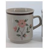 Mugs - Floral Pattern Japanese Ceramic - 2-Pack