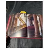 Buckingham Palace: The Interiors - Ashley Hicks