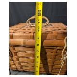 Large Woven Picnic Basket Hamper with Lid and Rope Handles