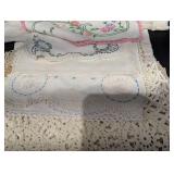 Assorted Vintage Linen Napkins, Doilies & Lace Trim - Embroidered Floral Embellishments