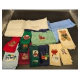 Assorted Christmas Towels Set - Bath Towels, Hand Towels & Washcloths with Festive Embroidery