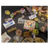 Minnesota Gophers Pins & Patches Assorted Lot - Alumni Logos & Bowl Badges