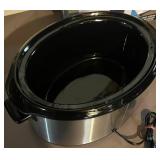 LL- West Bend Crockery Cooker Slow Cooker - Stainless Steel Exterior