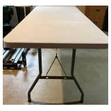 LL - 6 Ft Folding Table
