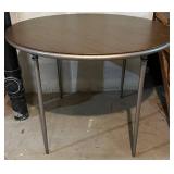 LL - Circle & Square Folding Tables with 5 Folding Chairs (Lot of 7)