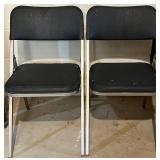 LL - Circle & Square Folding Tables with 5 Folding Chairs (Lot of 7)
