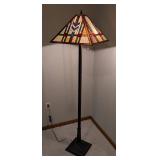 LR - Mission Style Stained Glass Floor Lamp