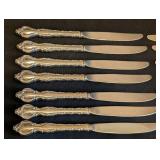K - Vintage International Silver Deep Silver Flatware Set - 60-Piece with Serving Utensils