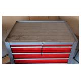 G - Craftsman Rolling Tool Chest 26.5 x 18 x 39 in - Includes Tools