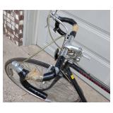 G - Schwinn World Sport Vintage Road Bicycle - 10-Speed