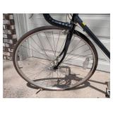G - Schwinn World Sport Vintage Road Bicycle - 10-Speed