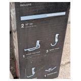 G - New Rubbermaid FastTrack Rail 8 Piece Kit