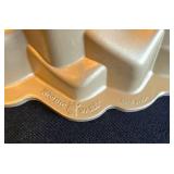 K - Lake Designs Mixing Bowls & Nordic Ware Bundt Pan with Storage Bag