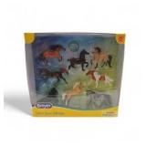 Breyer Horses Stablemates Deluxe Horse Collection 8 Horse Set 1:32 Scale Toy